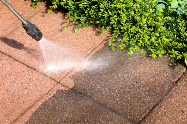 Best Deck Pressure Washing  in Alvord, TX